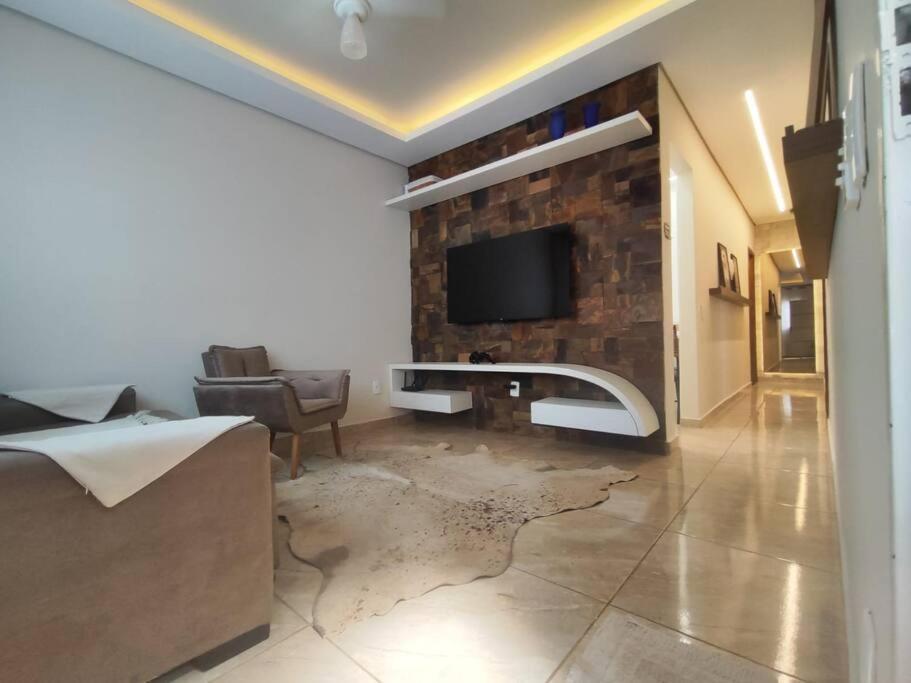 Casa Para Descanso E Tranquilidade Uberaba Exterior foto